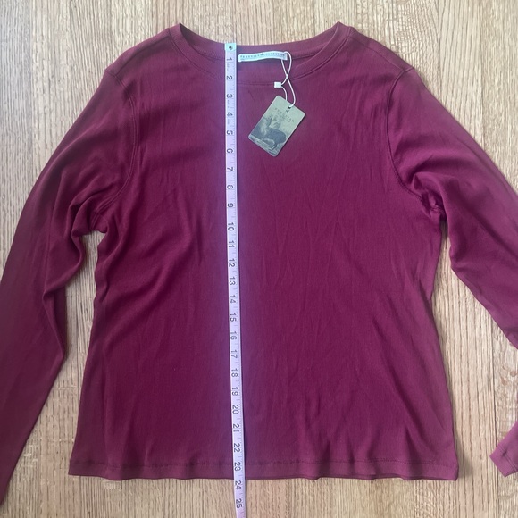 ribbed pima cotton long sleeved t-shirt in burgundy - Picture 7 of 7